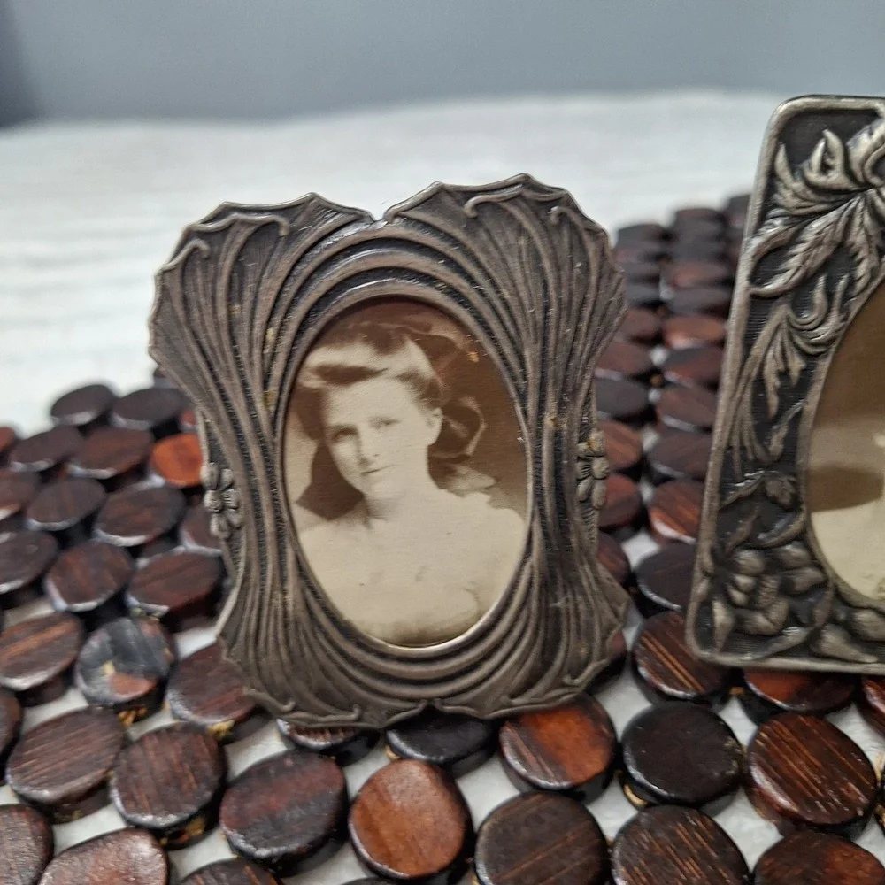 Victorian Ornate Miniature Pewter Style Picture Frame Set of 3 Easel Back Vanity